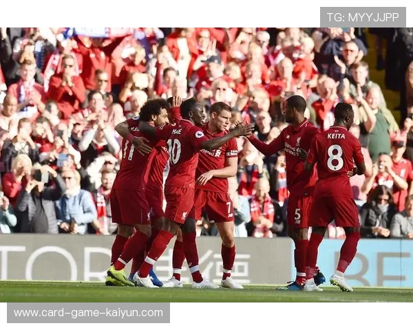 利物浦中前场在比赛中展现极高协同性 利物浦中前场在比赛中展现极高协同性