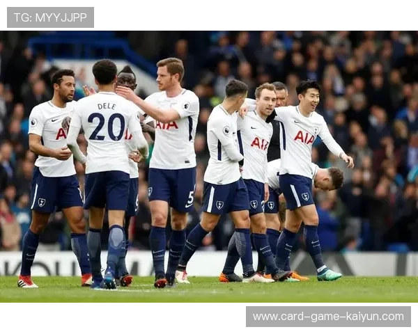 热刺在主场靠连续传导牵制对手防线