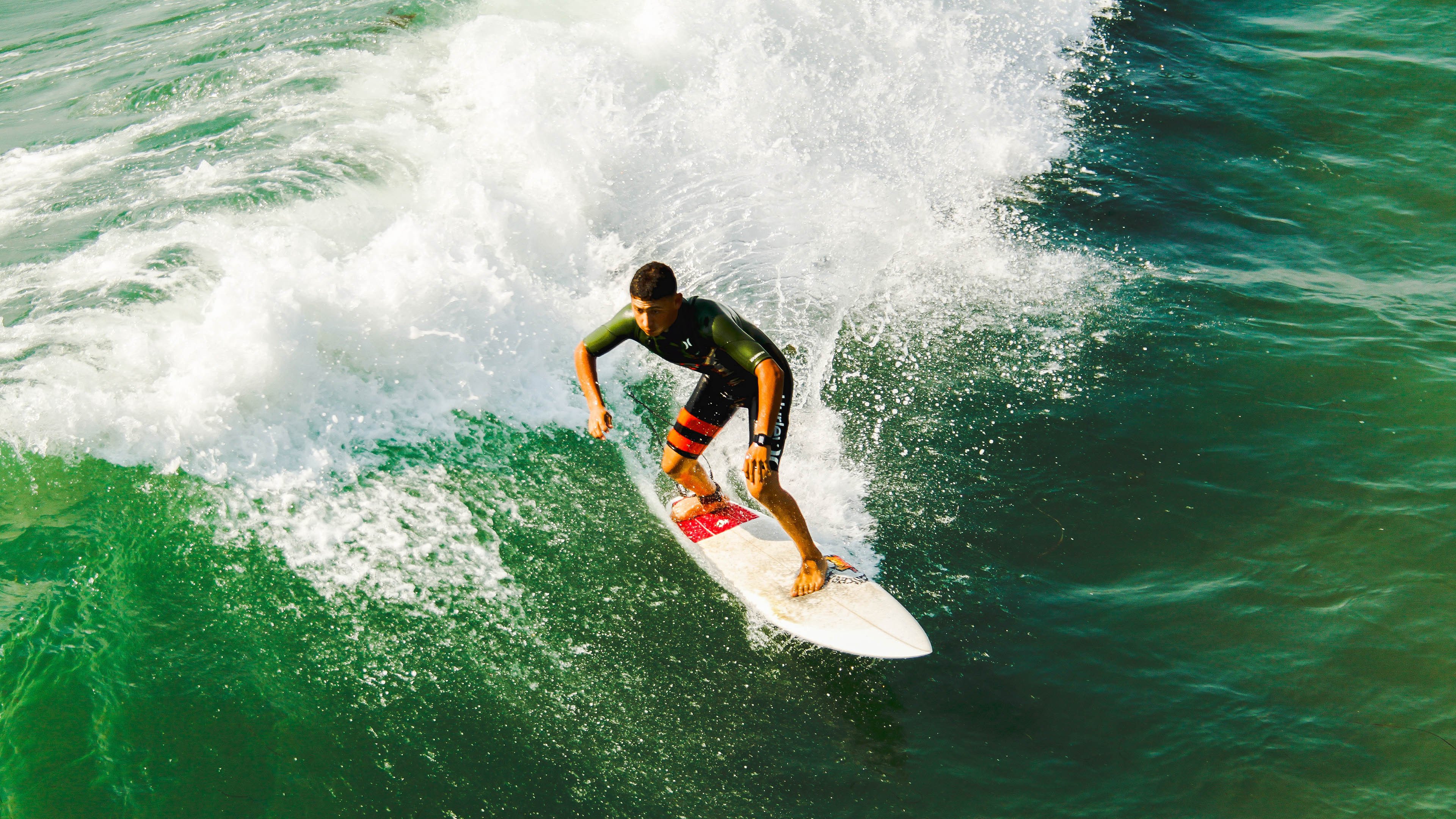 “远程办公员工线下团跑首聚” 彼此首次见面在赛道